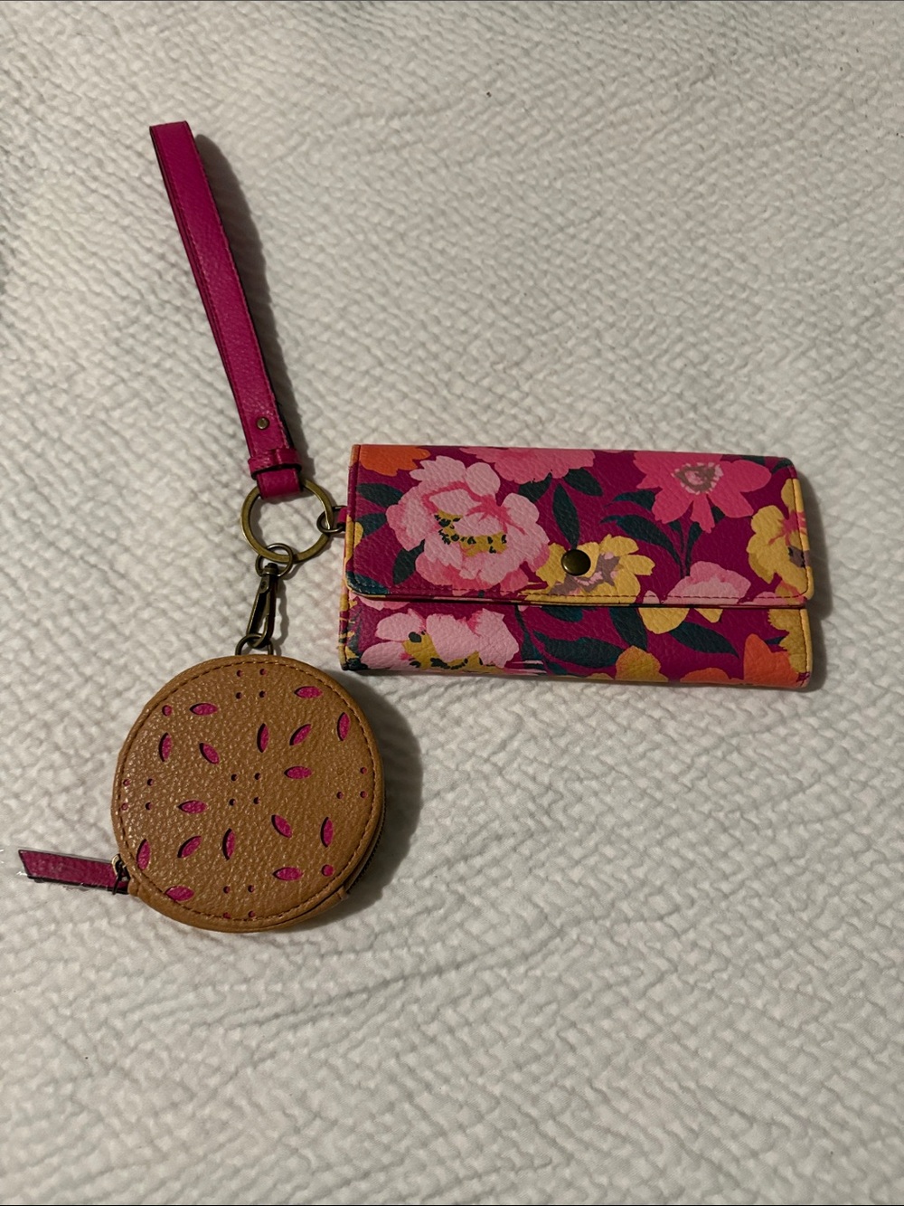 The Pioneer Woman Pink Floral Wristlet Card Holder with Tan Coin Pouch